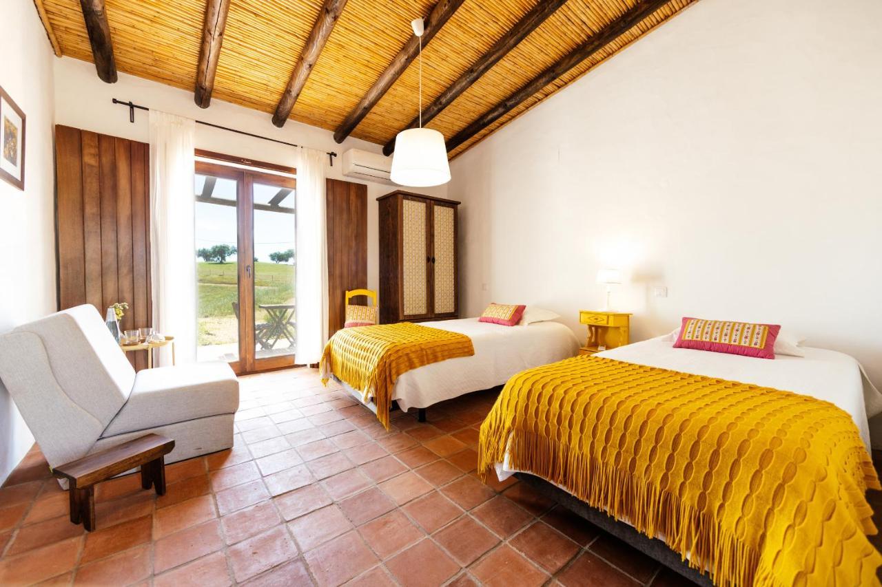 Villa Agroturismo Flores Do Campo à Vila Verde de Ficalho Extérieur photo
